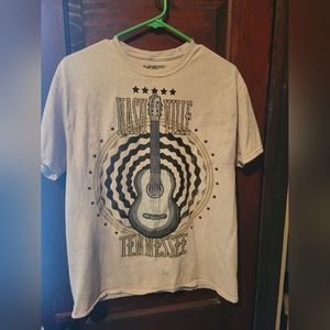 Size Medium Graphic tee